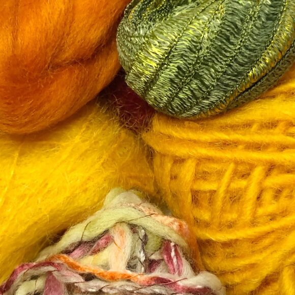 3 kits- Museables Artsy Fiber Kit for scarf making or table runner - Picture 2 of 7